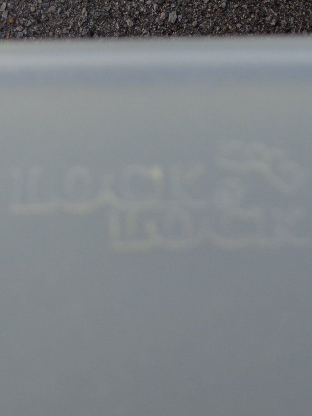 Lock and Lock 50.7 Cup Flip top Food Storage Containers - Picture 3 of 6